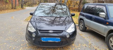 Минивэн или однообъемник Ford S-MAX 2010 года, 900000 рублей, Новосибирск