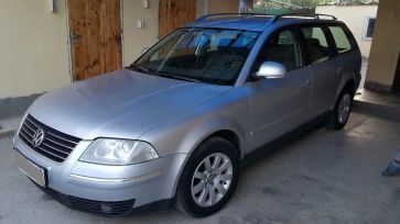  Volkswagen Passat 2005 , 330000 , 