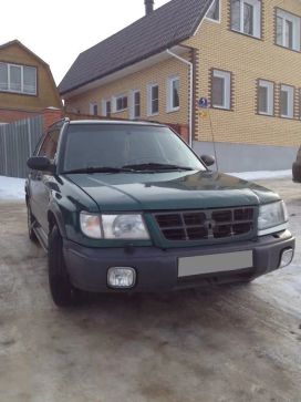 SUV   Subaru Forester 1997 , 210000 , 