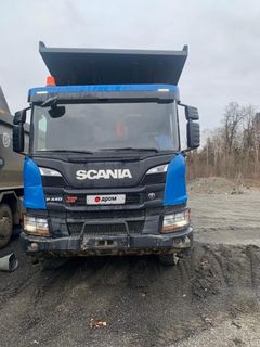 Самосвал Scania P440 2021 года, 14000000 рублей, Известковый