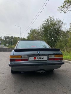 Седан BMW 5-Series 1985 года, 200000 рублей, Красноярск