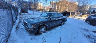 Седан Toyota Crown 1989 года, 130000 рублей, Нижневартовск