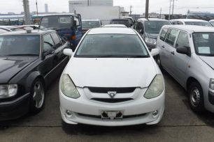  Toyota Caldina 2003 , 170000 , 