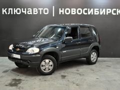 SUV или внедорожник Chevrolet Niva 2014 года, 630000 рублей, Новосибирск