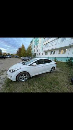 Седан Hyundai Elantra 2013 года, 1200000 рублей, Ноябрьск