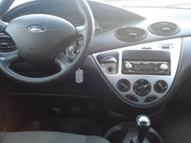  Ford Focus 2004 , 240000 , 