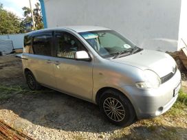    Toyota Sienta 2004 , 270000 , 