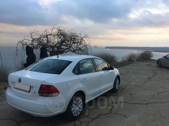  Volkswagen Polo 2012 , 400000 , 