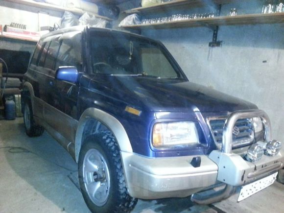 SUV   Suzuki Escudo 1990 , 220000 , 