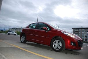  Peugeot 207 2010 , 390000 , 