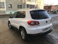 SUV   Volkswagen Tiguan 2010 , 875000 , 