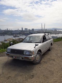 Универсал Toyota Crown 1992 года, 99000 рублей, Владивосток