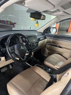 SUV   Mitsubishi Outlander 2019 , 3150000 , 