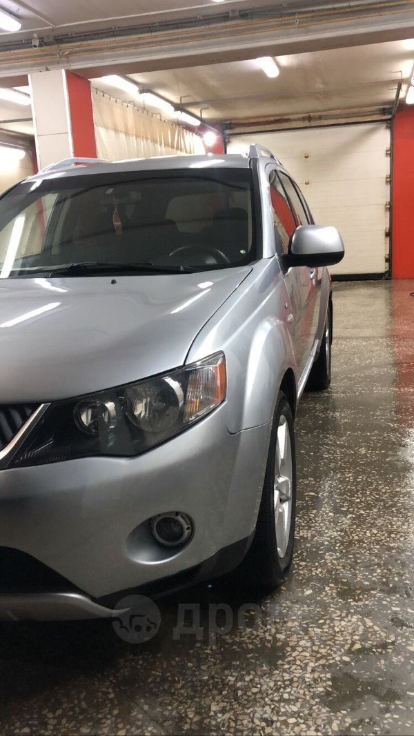 SUV   Mitsubishi Outlander 2008 , 605000 , 