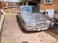 Седан Toyota Camry 1989 года, 70000 рублей, Новоильинск