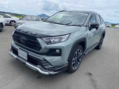 SUV или внедорожник Toyota RAV4 2019 года, 2250000 рублей, Владивосток