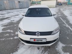 Седан Volkswagen Jetta 2012 года, 1280000 рублей, Миасс