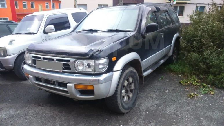 SUV   Nissan Terrano 1997 , 200000 , -