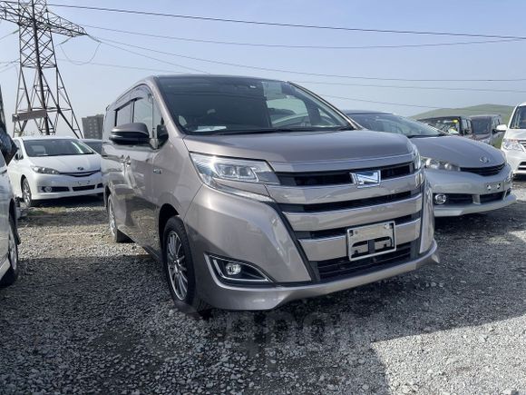    Toyota Noah 2017 , 1920000 , 