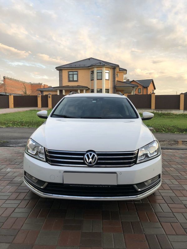  Volkswagen Passat 2014 , 750000 , 