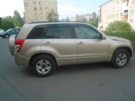 SUV   Suzuki Grand Vitara 2011 , 832000 , 