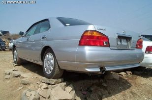  Nissan Laurel 1998 , 249000 , 