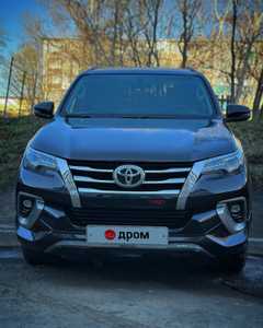 SUV или внедорожник Toyota Fortuner 2017 года, 4000000 рублей, Петропавловск-Камчатский