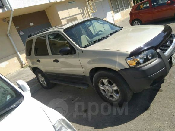 SUV   Ford Escape 2004 , 370000 , 