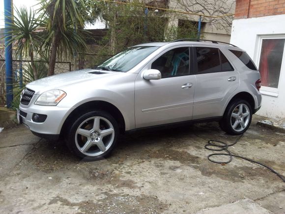 SUV   Mercedes-Benz M-Class 2005 , 666000 , 