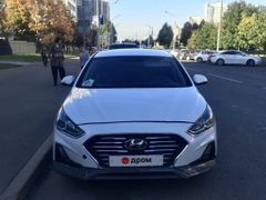 Седан Hyundai Sonata 2019 года, 1320000 рублей, Москва