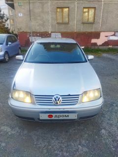 Седан Volkswagen Bora 2002 года, 320000 рублей, Новосибирск