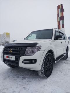 SUV или внедорожник Mitsubishi Pajero 2017 года, 2850000 рублей, Сургут