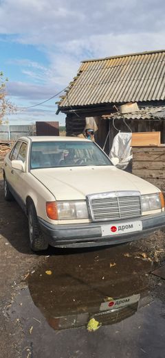 Седан Mercedes-Benz C-Class 1987 года, 300000 рублей, Верхозим