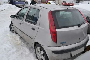  Fiat Punto 2002 , 130000 , 