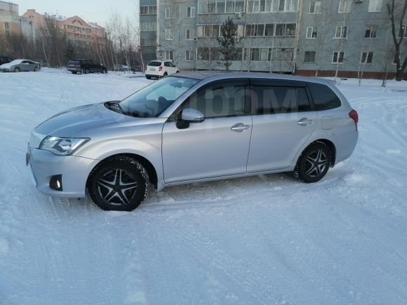  Toyota Corolla Fielder 2015 , 760000 , 