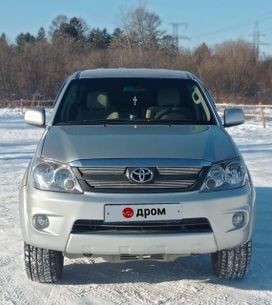 SUV или внедорожник Toyota Fortuner 2006 года, 2000000 рублей, Ангарск
