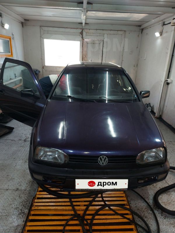  3  Volkswagen Golf 1993 , 90000 , 