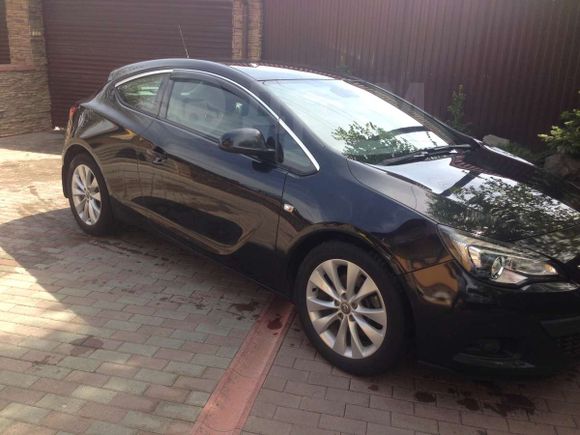  Opel Astra GTC 2012 , 610000 , 