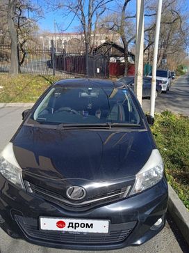  Toyota Vitz 2013 , 750000 , 