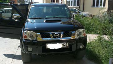  Nissan NP300 2012 , 750000 , 