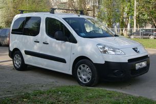  Peugeot Partner Tepee 2011 , 500000 , 