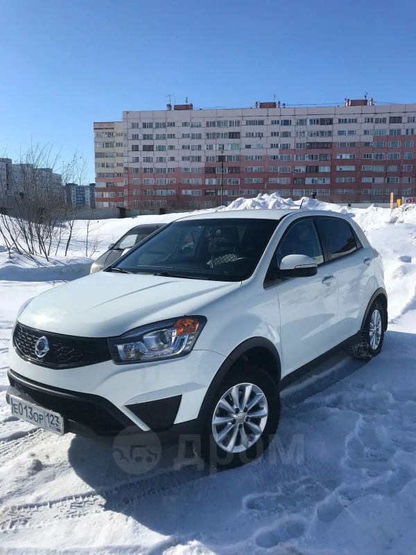 SUV   SsangYong Actyon 2014 , 645000 ,  