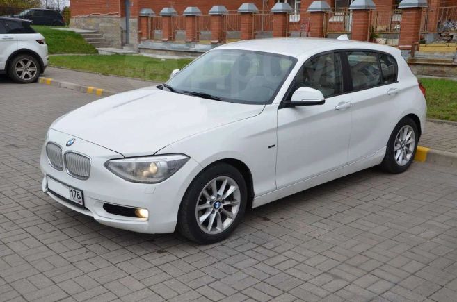  BMW 1-Series 2012 , 880000 , -