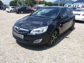  Opel Astra 2011 , 560000 , 