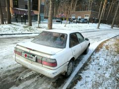 Седан Toyota Corolla 1990 года, 95000 рублей, Новосибирск