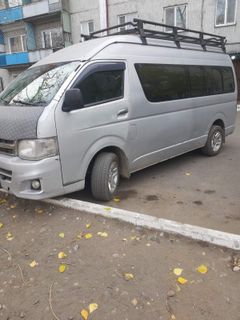Туристический автобус Toyota Hiace 2012 года, 1800000 рублей, Кызыл