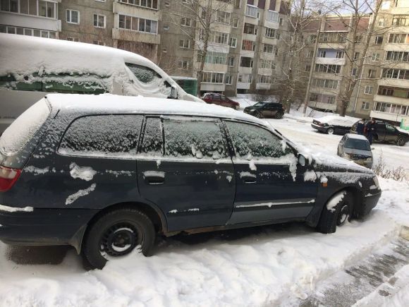  Toyota Caldina 1998 , 110000 , 