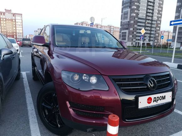 SUV   Volkswagen Touareg 2007 , 700000 , 