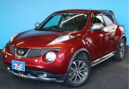 SUV или внедорожник Nissan Juke 2012 года, 1050000 рублей, Владивосток