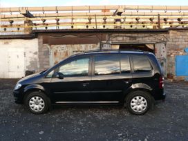    Volkswagen Touran 2008 , 490000 , 